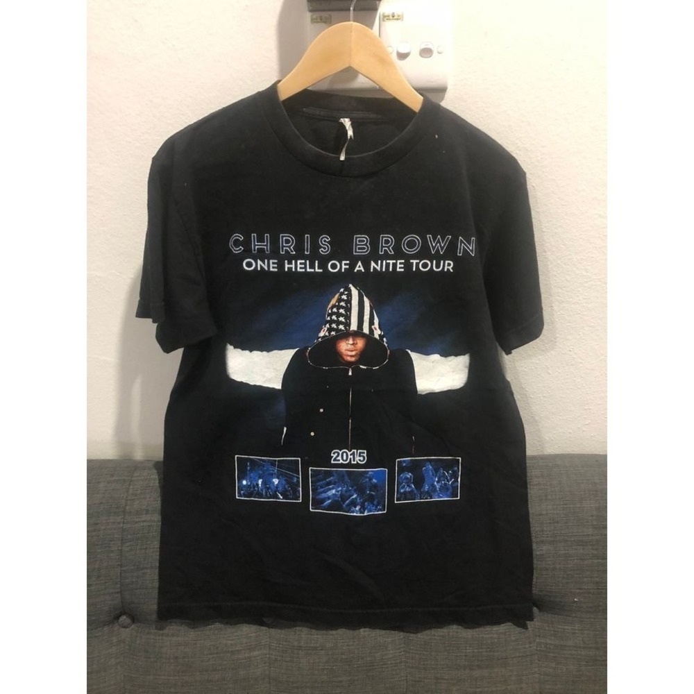 Chris Brown One Hell Of A Nite Tour Graphics Tees Shirt